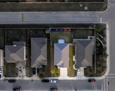 137 Moulins Ln - Photo Thumbnail 33