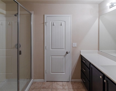 137 Moulins Ln - Photo Thumbnail 18