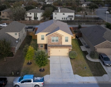 137 Moulins Ln - Photo Thumbnail 2