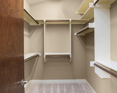 1314 Norwalk Ln - Photo Thumbnail 15