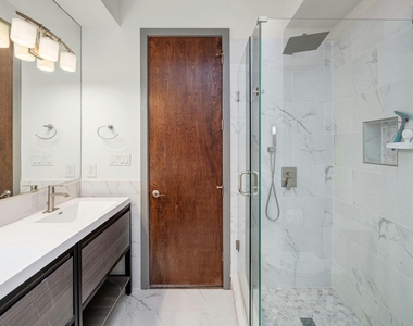 1314 Norwalk Ln - Photo Thumbnail 13