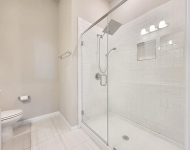 1015 Vista View Dr - Photo Thumbnail 12
