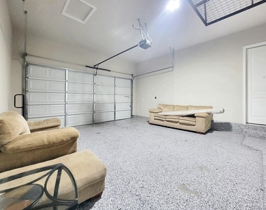 1015 Vista View Dr - Photo Thumbnail 23