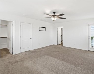 6407 Principale Dr - Photo Thumbnail 17