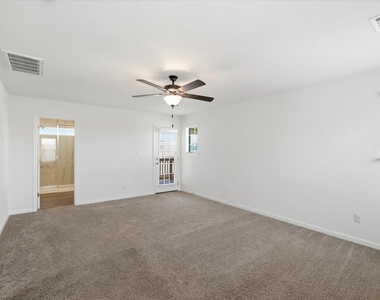 6407 Principale Dr - Photo Thumbnail 16