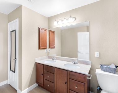 6708 Glebe Path - Photo Thumbnail 26