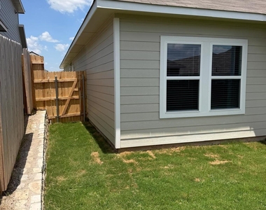 2701 Towy Rd - Photo Thumbnail 29
