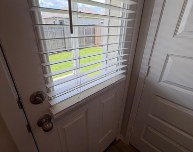 2701 Towy Rd - Photo Thumbnail 27