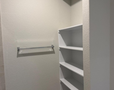2701 Towy Rd - Photo Thumbnail 26