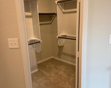 2701 Towy Rd - Photo Thumbnail 24