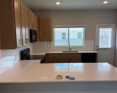 2701 Towy Rd - Photo Thumbnail 11