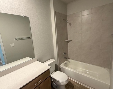 2701 Towy Rd - Photo Thumbnail 16