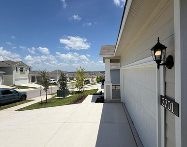 2701 Towy Rd - Photo Thumbnail 4