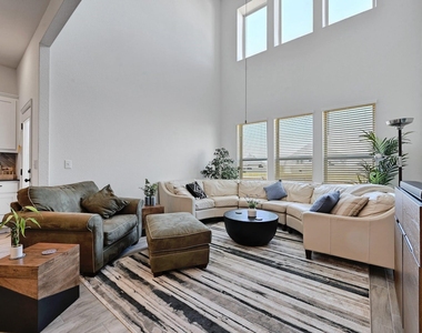 13004 Bloomington Dr - Photo Thumbnail 1