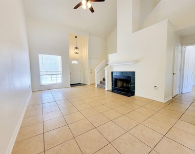 7400 Muffin Dr - Photo Thumbnail 6