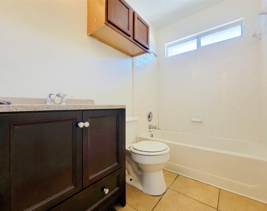 7400 Muffin Dr - Photo Thumbnail 25