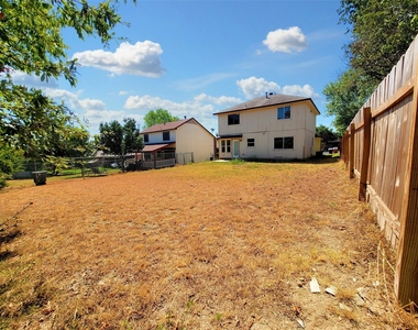 7400 Muffin Dr - Photo Thumbnail 28