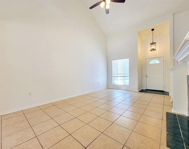 7400 Muffin Dr - Photo Thumbnail 5
