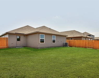 13028 Torrey Reynolds Dr - Photo Thumbnail 11