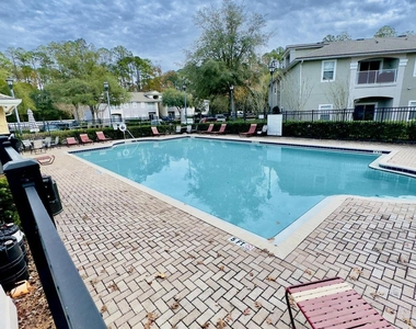6063 Maggies Circle - Photo Thumbnail 11