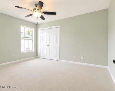4635 Forest Glen Court - Photo Thumbnail 13