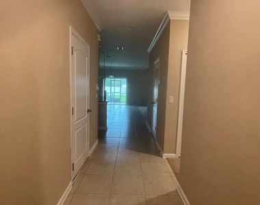 2618 Las Calinas Boulevard - Photo Thumbnail 9