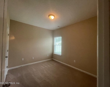 2618 Las Calinas Boulevard - Photo Thumbnail 12