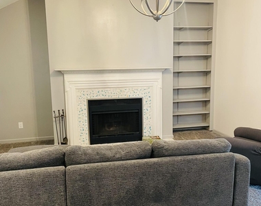 2202 Wood Hill Place - Photo Thumbnail 6
