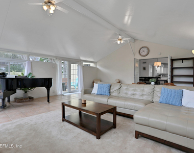 29 Nelmar Avenue - Photo Thumbnail 14