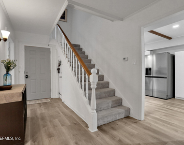 29 Nelmar Avenue - Photo Thumbnail 37