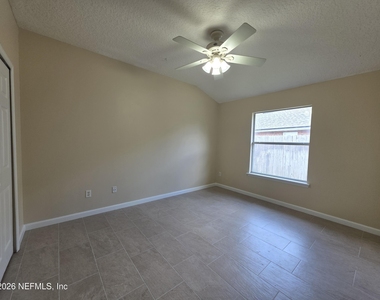 739 Wakemont Drive - Photo Thumbnail 22