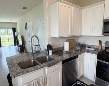 64 Java Lane - Photo Thumbnail 5