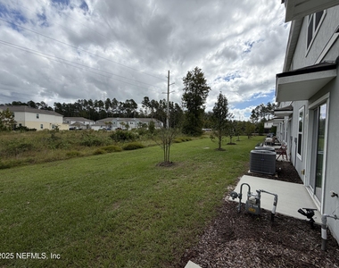64 Java Lane - Photo Thumbnail 30
