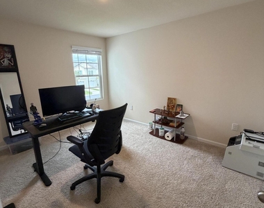 64 Java Lane - Photo Thumbnail 22