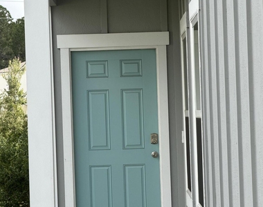 64 Java Lane - Photo Thumbnail 2
