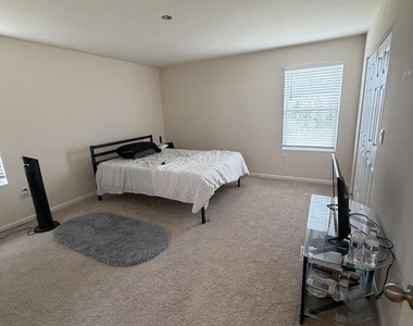 64 Java Lane - Photo Thumbnail 16