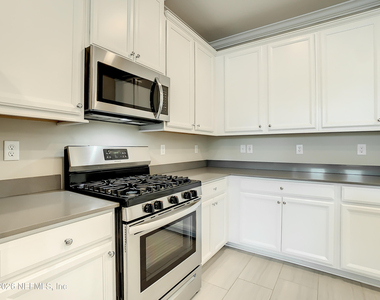 380 Brybar Drive - Photo Thumbnail 12