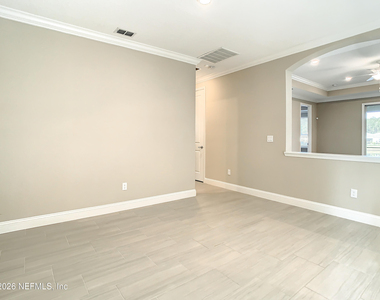 380 Brybar Drive - Photo Thumbnail 6