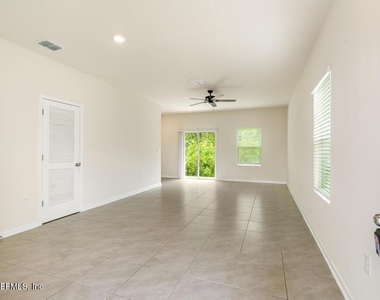 170 Pasadena Drive - Photo Thumbnail 7