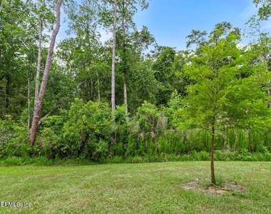 170 Pasadena Drive - Photo Thumbnail 3