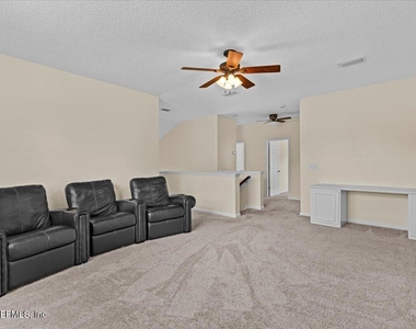 1201 E Redrock Ridge Avenue - Photo Thumbnail 50