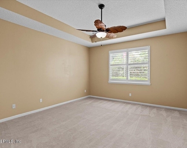 1201 E Redrock Ridge Avenue - Photo Thumbnail 39