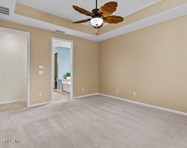 1201 E Redrock Ridge Avenue - Photo Thumbnail 40