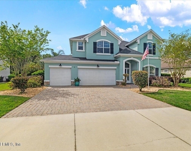 1201 E Redrock Ridge Avenue - Photo Thumbnail 1