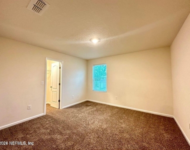 336 Aralia Lane - Photo Thumbnail 10