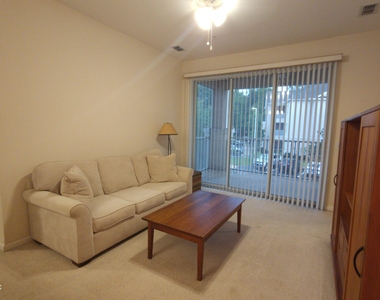 8601 Beach Boulevard - Photo Thumbnail 2