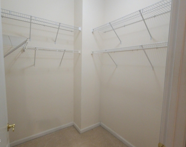 8601 Beach Boulevard - Photo Thumbnail 14