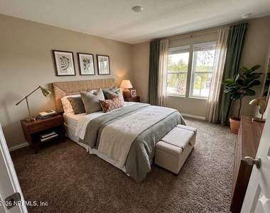 903 Rivertree Place - Photo Thumbnail 13