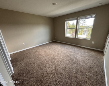 903 Rivertree Place - Photo Thumbnail 12