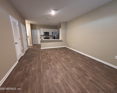 903 Rivertree Place - Photo Thumbnail 10